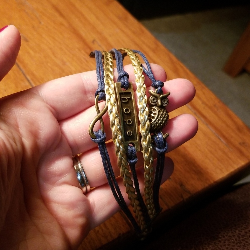 Bracelet